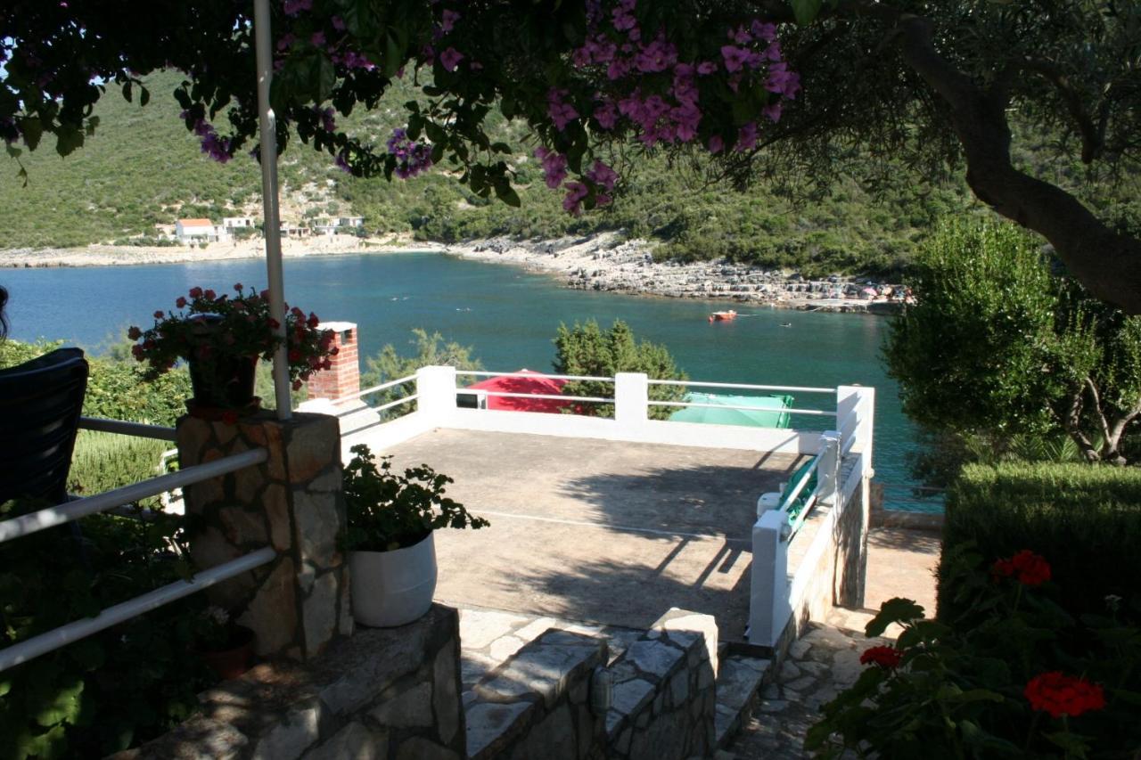 Apartments By The Sea Cove Zarace - Gdinj, Hvar - 4598 Exterior foto