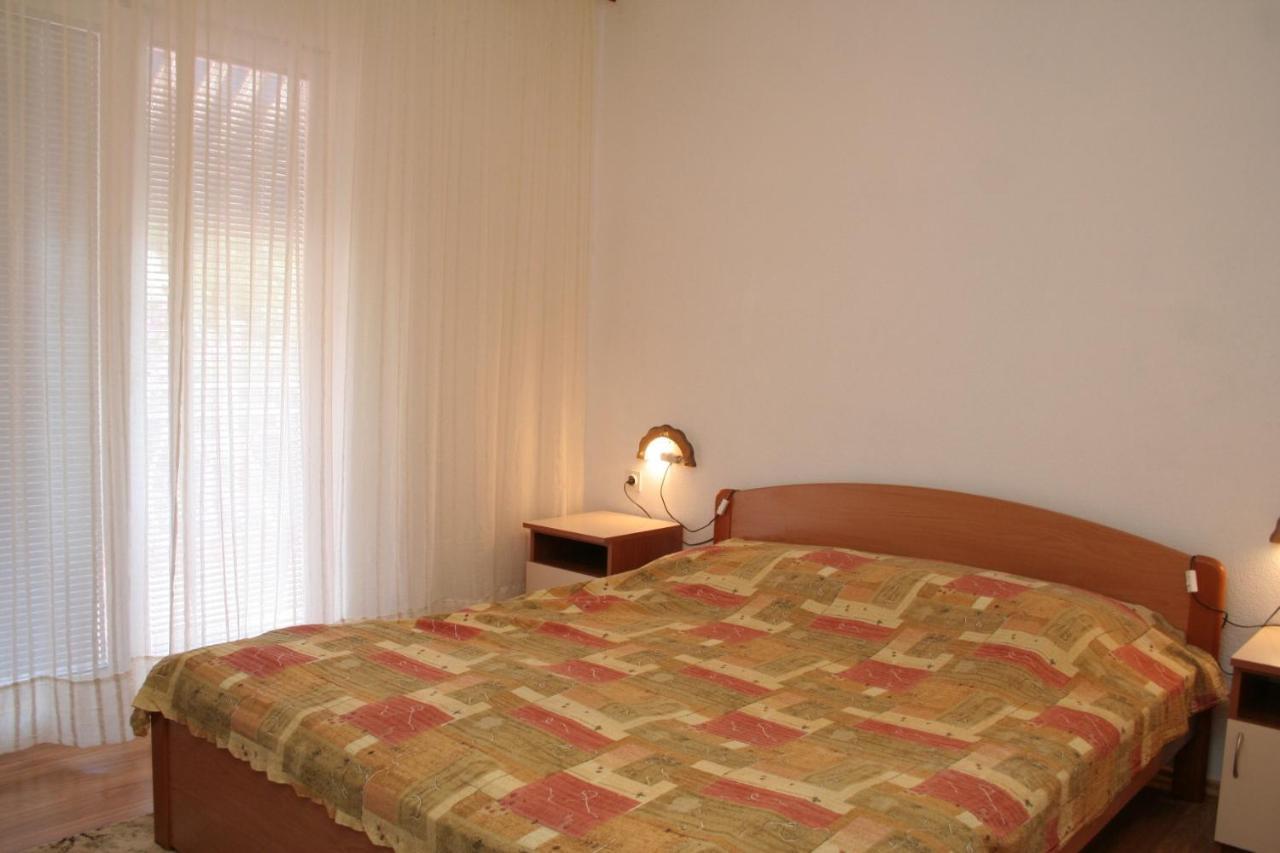 Apartments By The Sea Cove Zarace - Gdinj, Hvar - 4598 Exterior foto