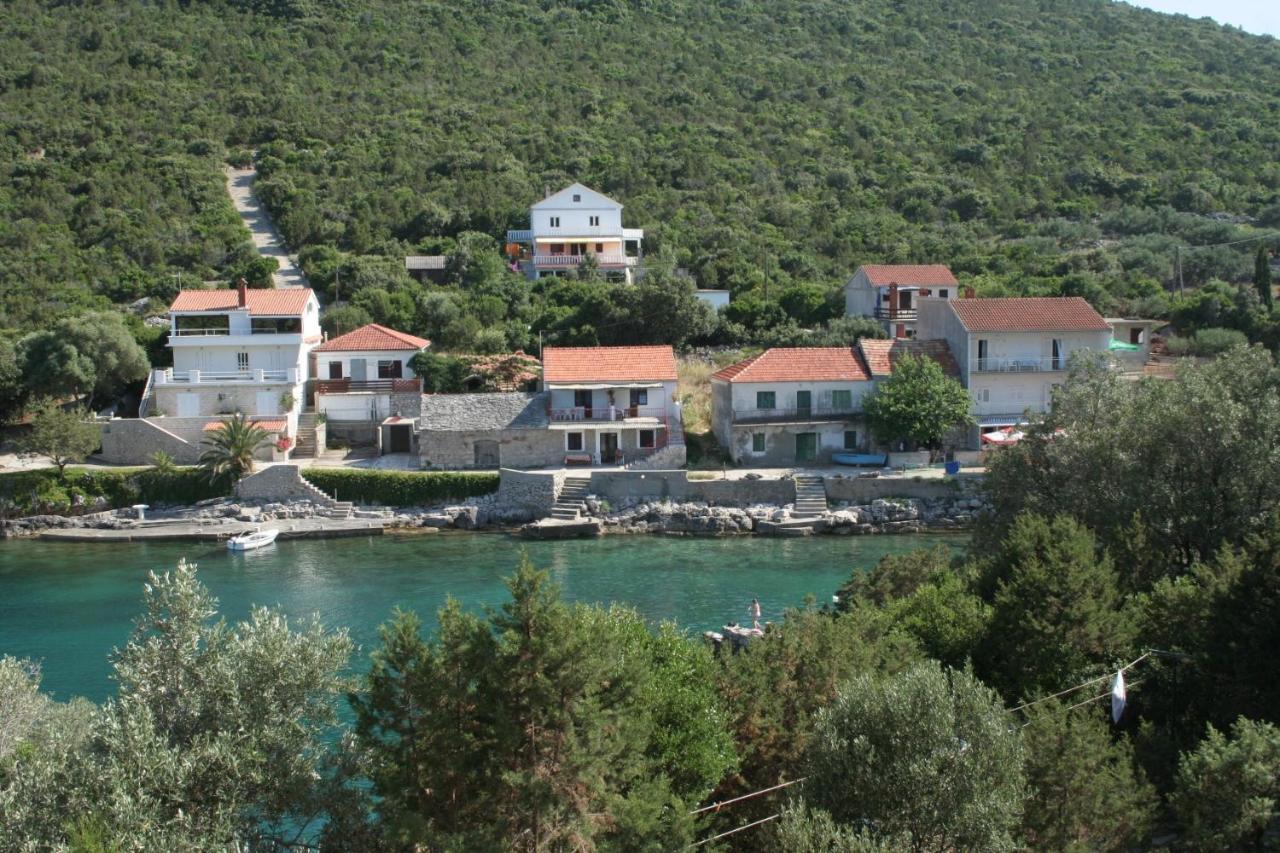 Apartments By The Sea Cove Zarace - Gdinj, Hvar - 4598 Exterior foto